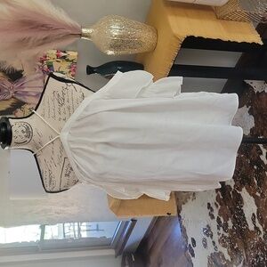 White Off the Shoulder shirt